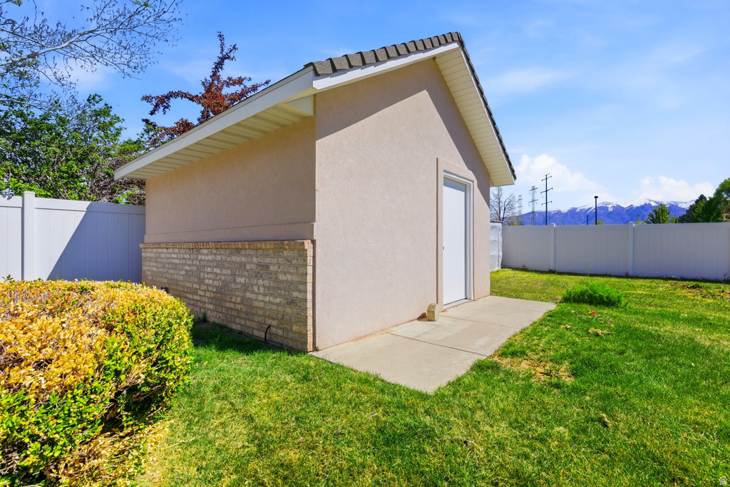 2191 S 550 W Syracuse, UT 84075