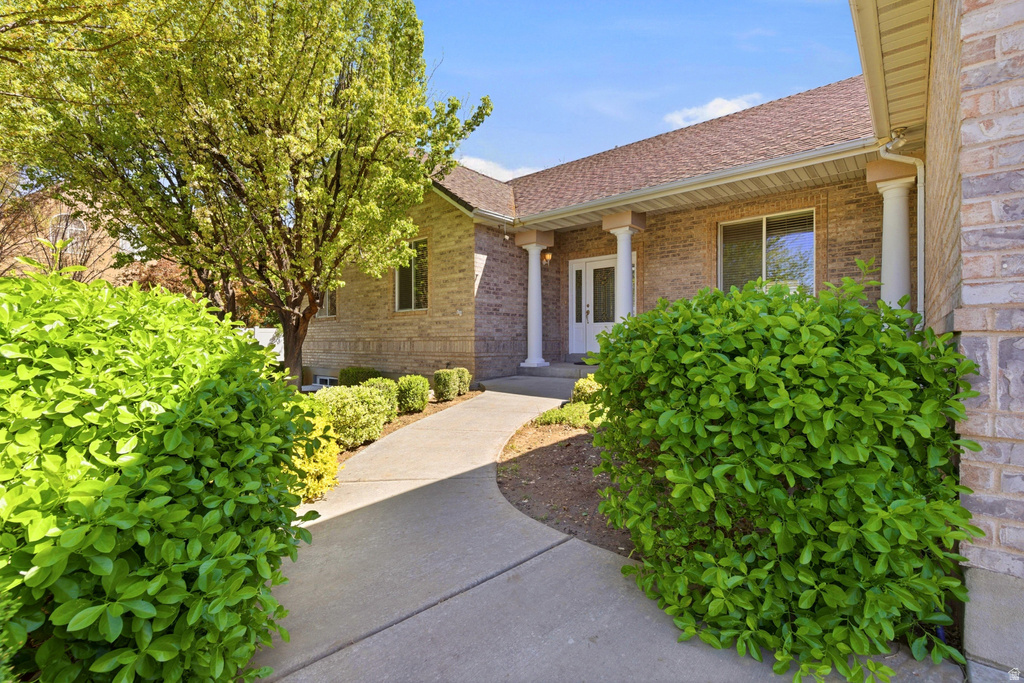 2191 S 550 W Syracuse, UT 84075