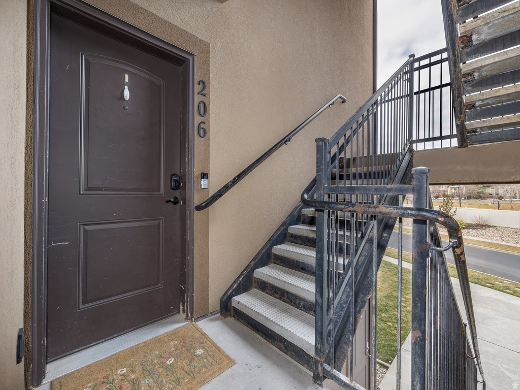 203 E JORDAN RIDGE BLVD #206 Saratoga Springs, UT 84045