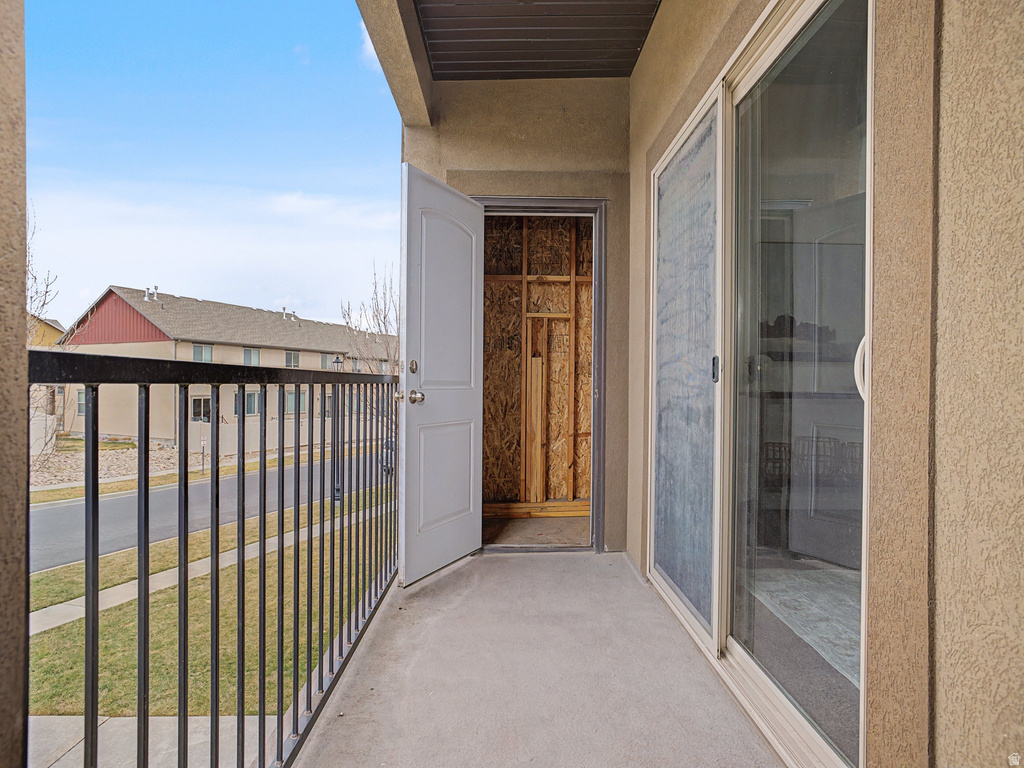 203 E JORDAN RIDGE BLVD #206 Saratoga Springs, UT 84045