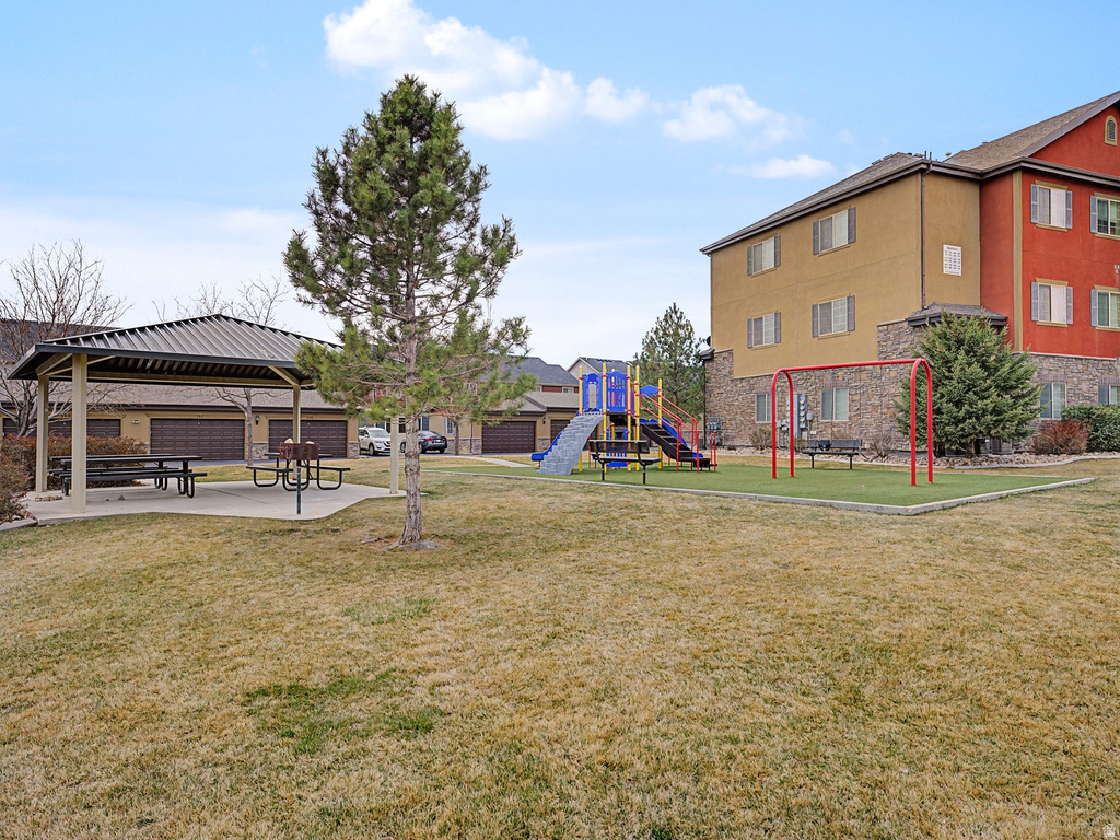 203 E JORDAN RIDGE BLVD #206 Saratoga Springs, UT 84045