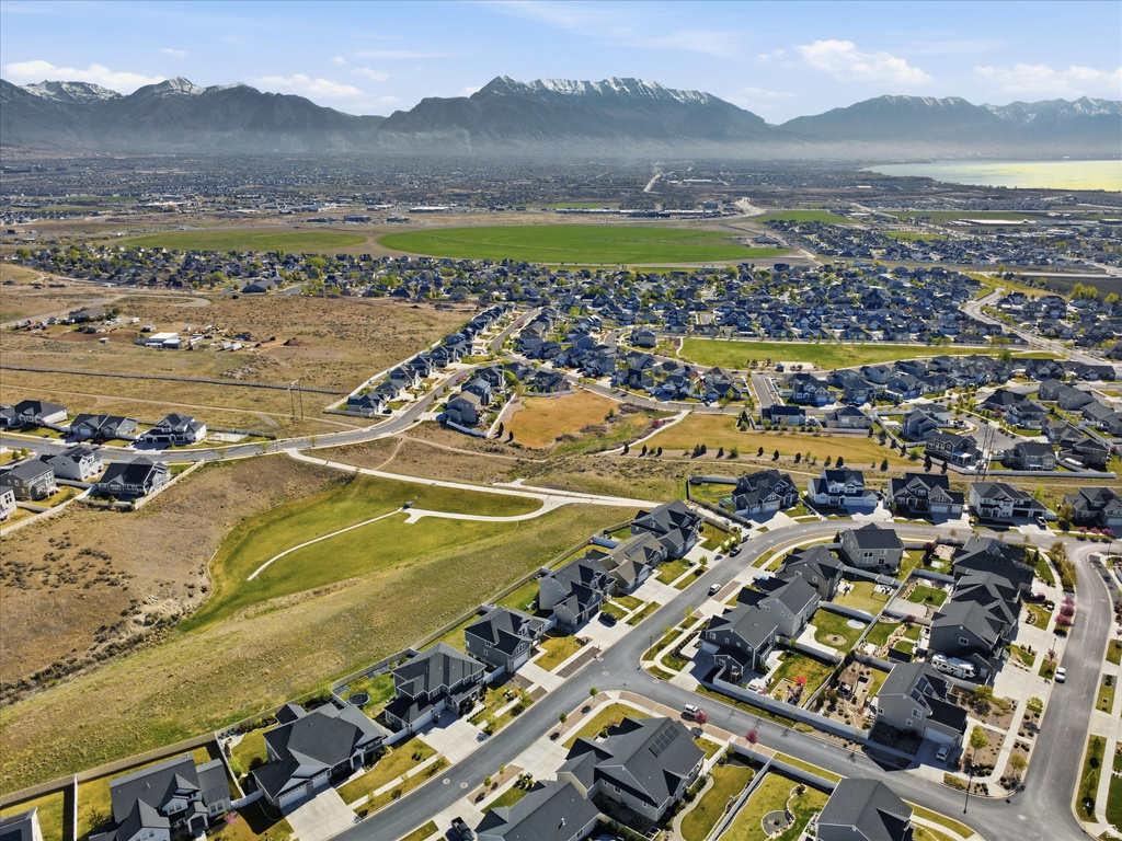 1318 W WASATCH DR Saratoga Springs, UT 84045