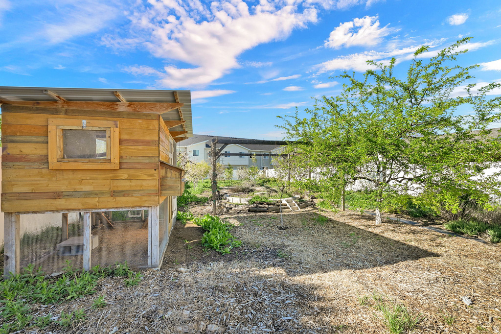 339 E 1900 N North Ogden, UT 84414