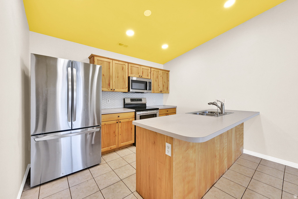 339 E 1900 N North Ogden, UT 84414