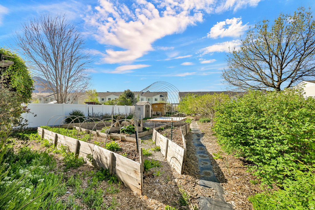 339 E 1900 N North Ogden, UT 84414
