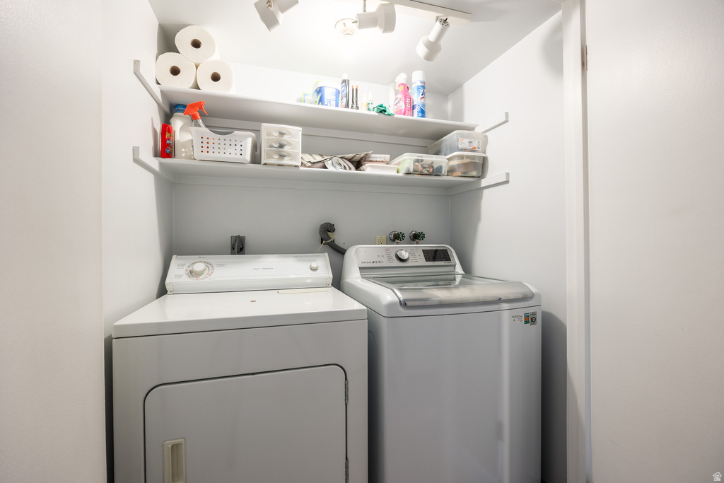 4676 S WOODDUCK LN Millcreek, UT 84117