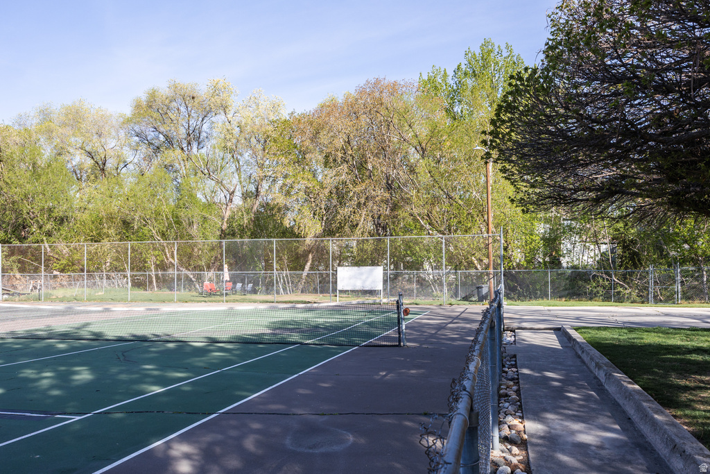 4676 S WOODDUCK LN Millcreek, UT 84117