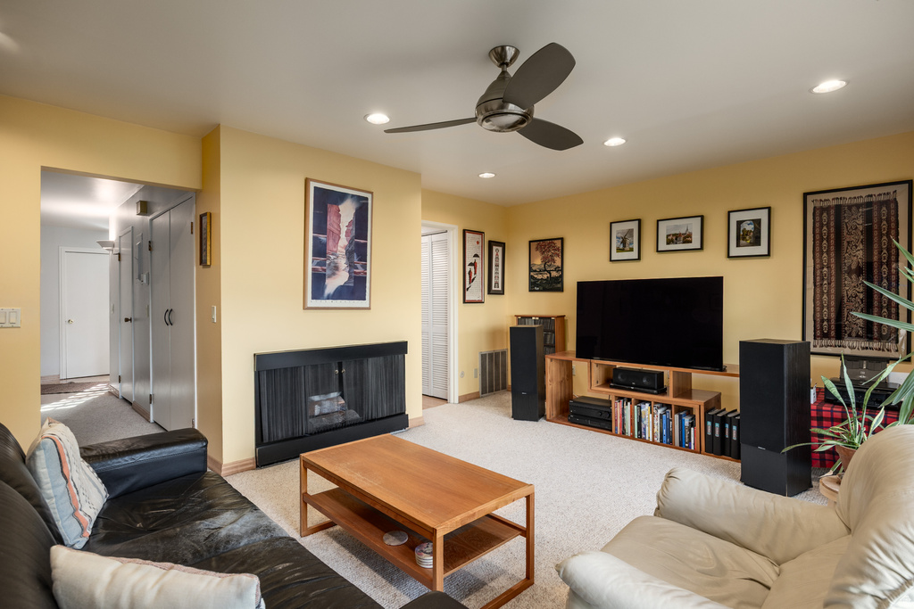 4676 S WOODDUCK LN Millcreek, UT 84117