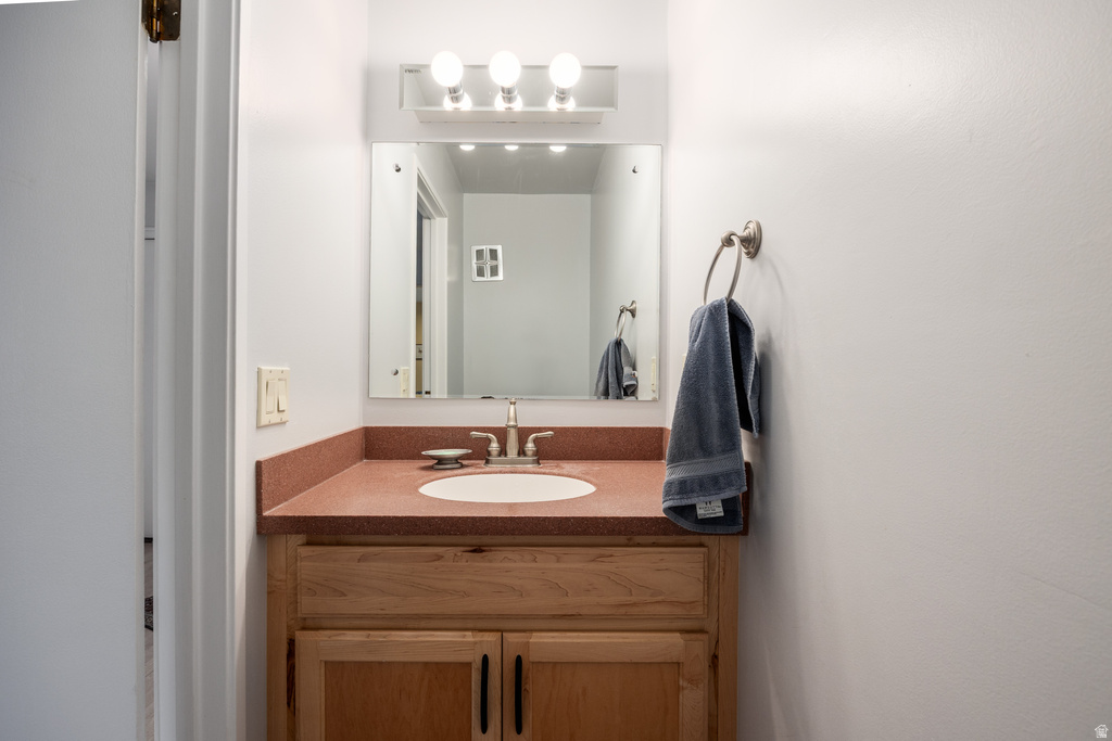 4676 S WOODDUCK LN Millcreek, UT 84117