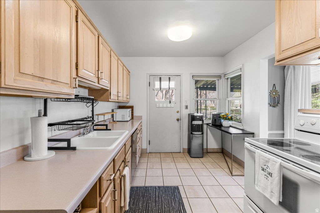 1733 E HARRISON AVE Salt Lake City, UT 84108