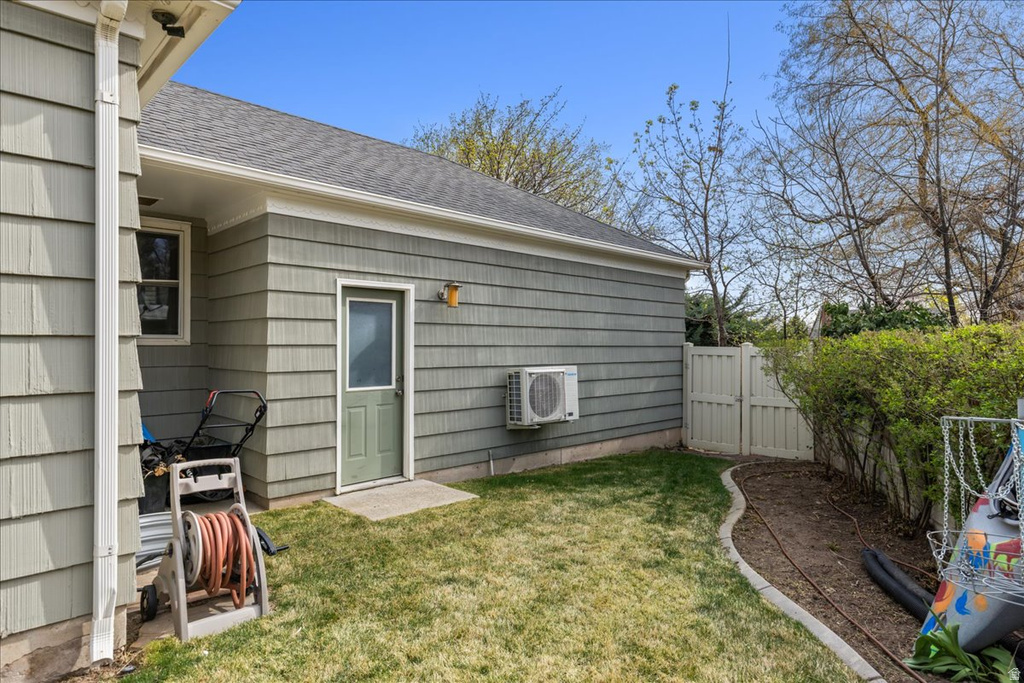 1733 E HARRISON AVE Salt Lake City, UT 84108