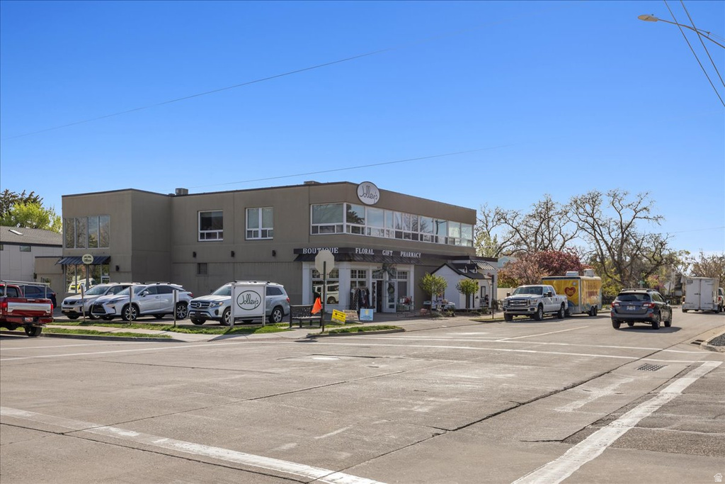 1733 E HARRISON AVE Salt Lake City, UT 84108