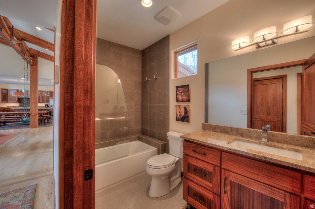 425 AMBER LN Castle Valley, UT 84532