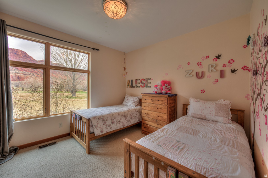 425 AMBER LN Castle Valley, UT 84532