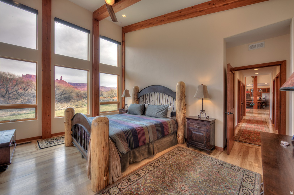 425 AMBER LN Castle Valley, UT 84532