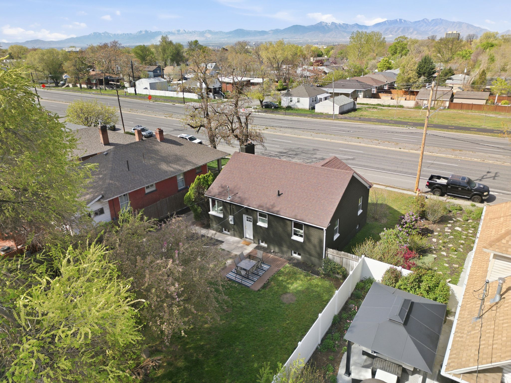 1885 S 700 E Salt Lake City, UT 84105