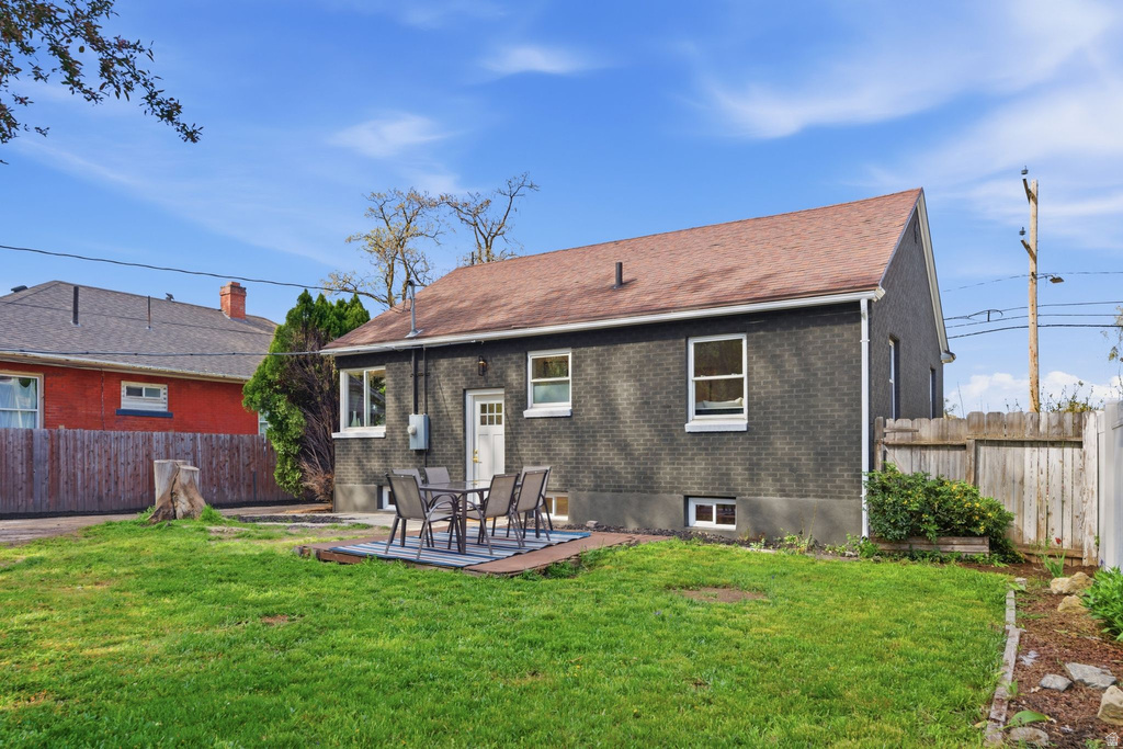 1885 S 700 E Salt Lake City, UT 84105