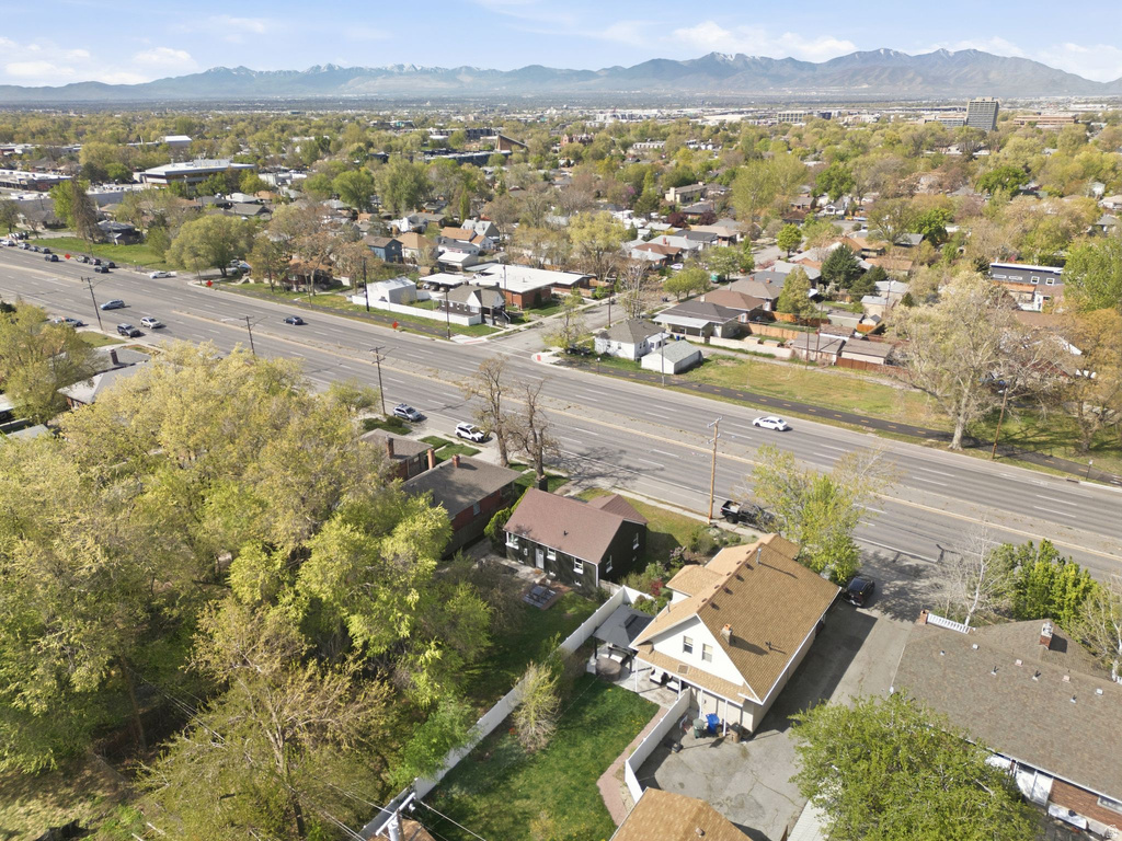 1885 S 700 E Salt Lake City, UT 84105