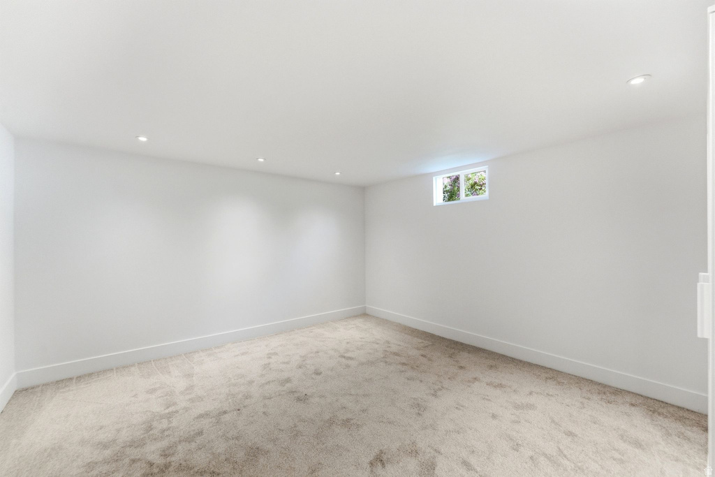 1885 S 700 E Salt Lake City, UT 84105