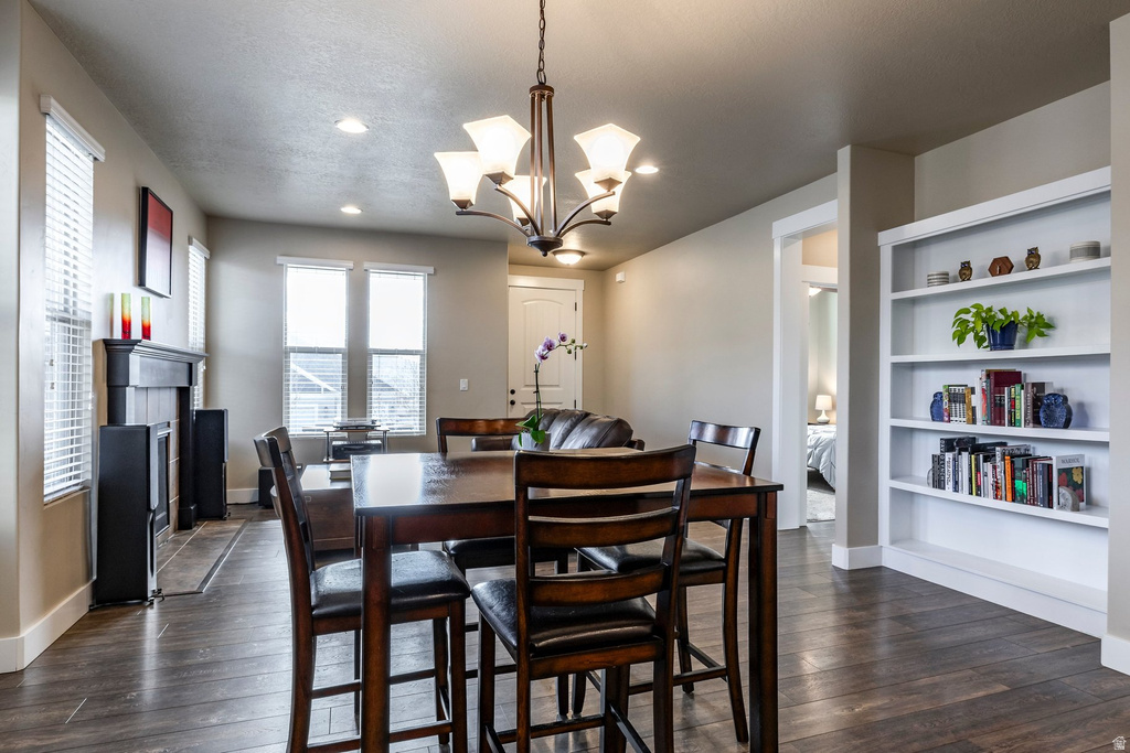 1977 E REDSHOULDER DR Layton, UT 84040