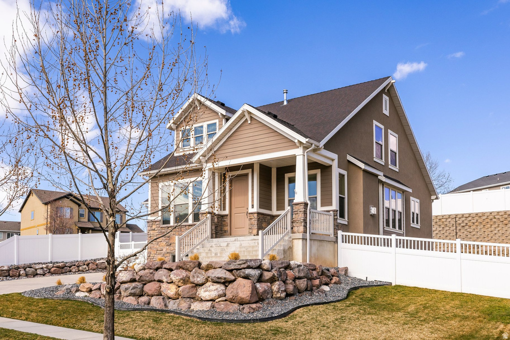 1977 E REDSHOULDER DR Layton, UT 84040