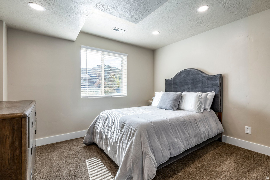 1977 E REDSHOULDER DR Layton, UT 84040