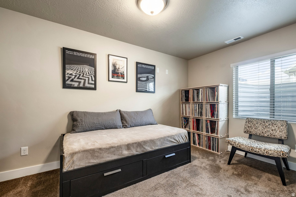 1977 E REDSHOULDER DR Layton, UT 84040