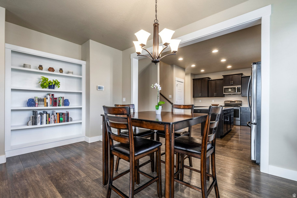 1977 E REDSHOULDER DR Layton, UT 84040