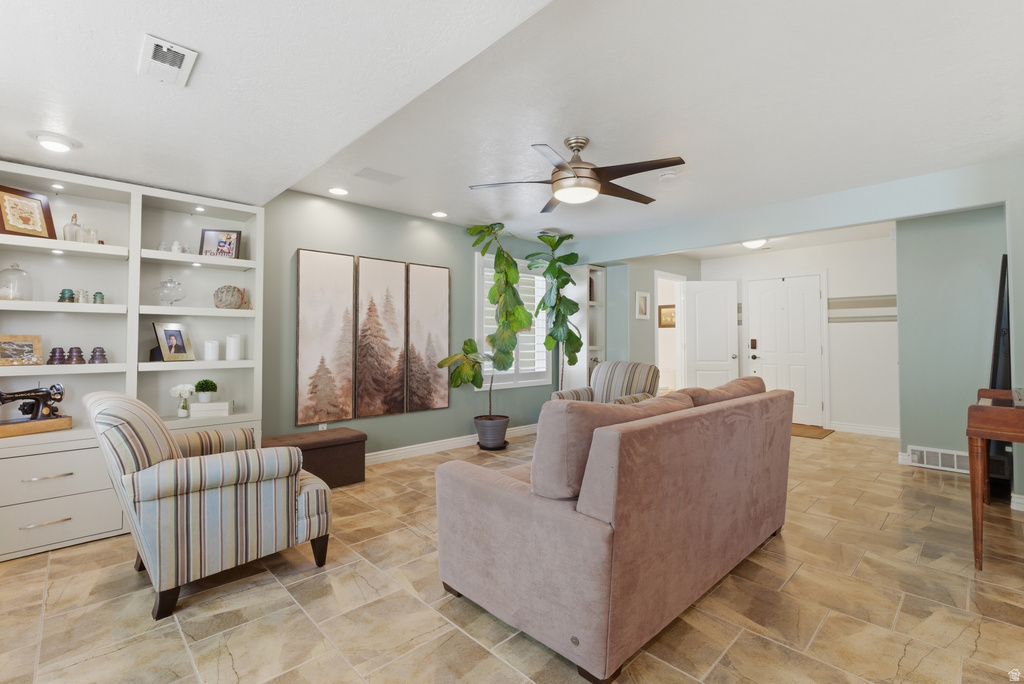 45 N MONTROSE LN Saratoga Springs, UT 84043