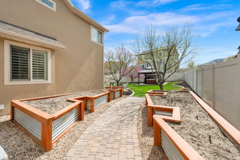 313 W BIRCH DR Saratoga Springs, UT 84045