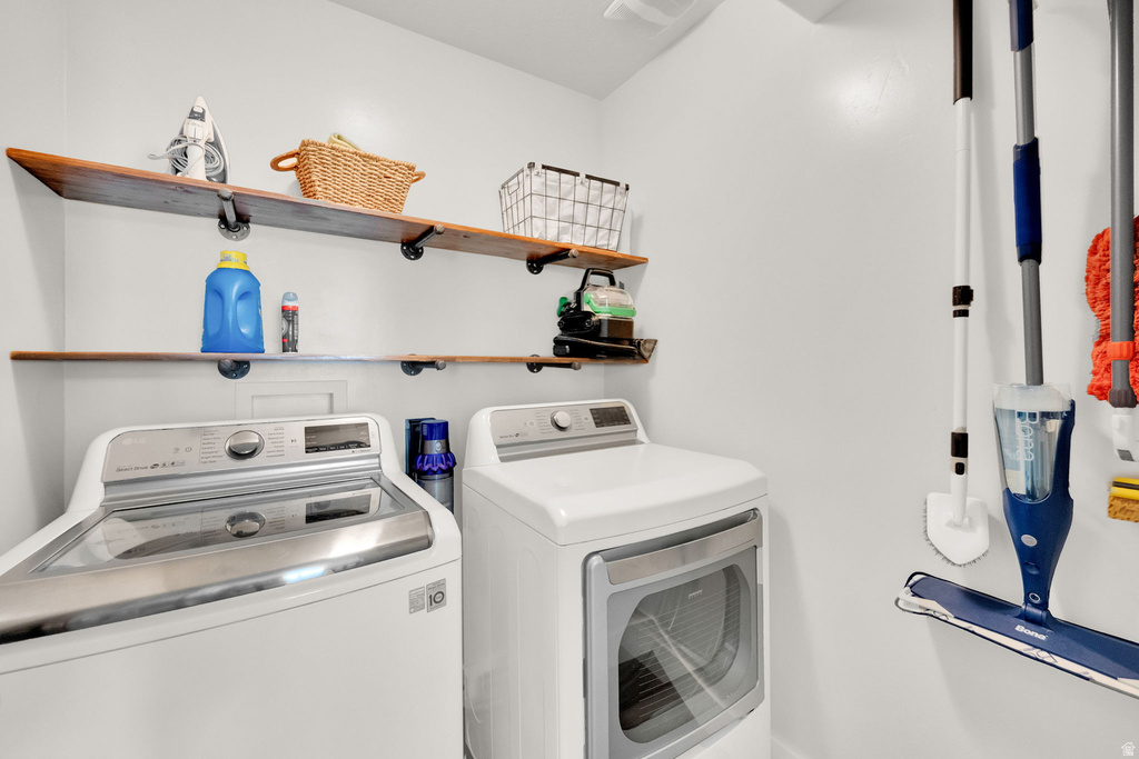 313 W BIRCH DR Saratoga Springs, UT 84045