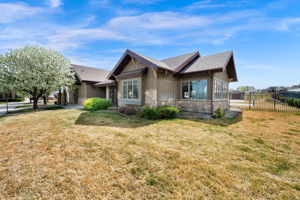 313 W BIRCH DR Saratoga Springs, UT 84045