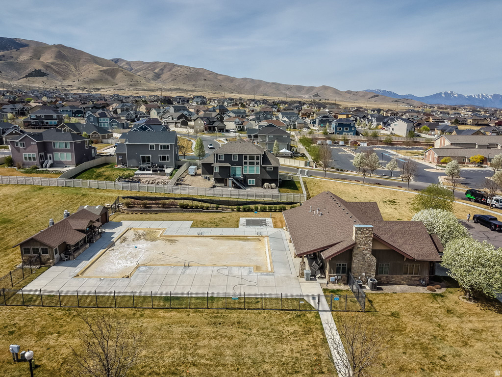 313 W BIRCH DR Saratoga Springs, UT 84045