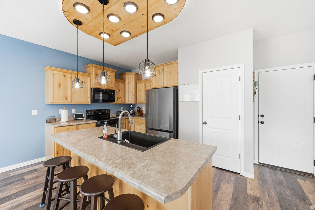 7141 W COTTAGE DR West Jordan, UT 84081