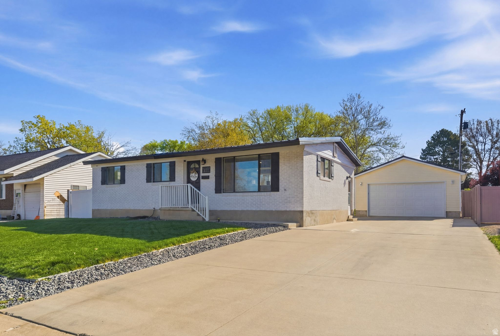 2522 N 300 W Sunset, UT 84015