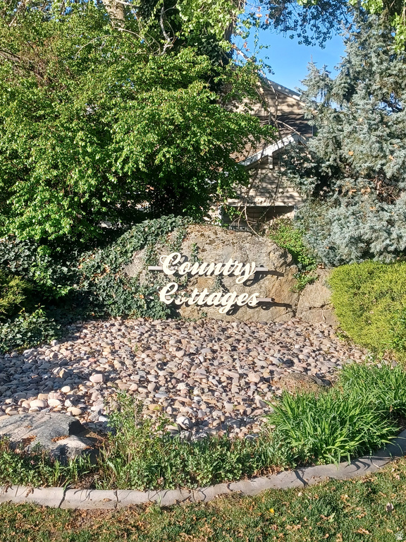 185 N 50 W Centerville, UT 84014