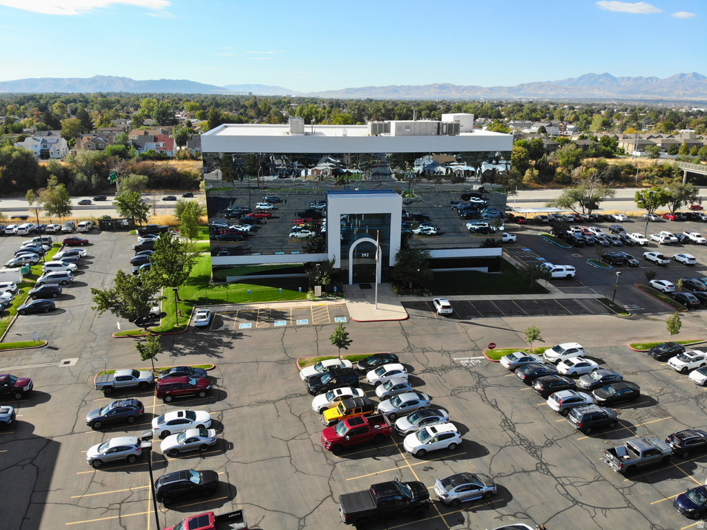 392 E Winchester St, Murray, UT 84107