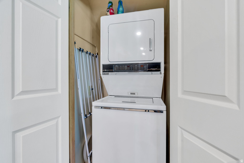 675 S RIVER BREEZE DR Orem, UT 84097