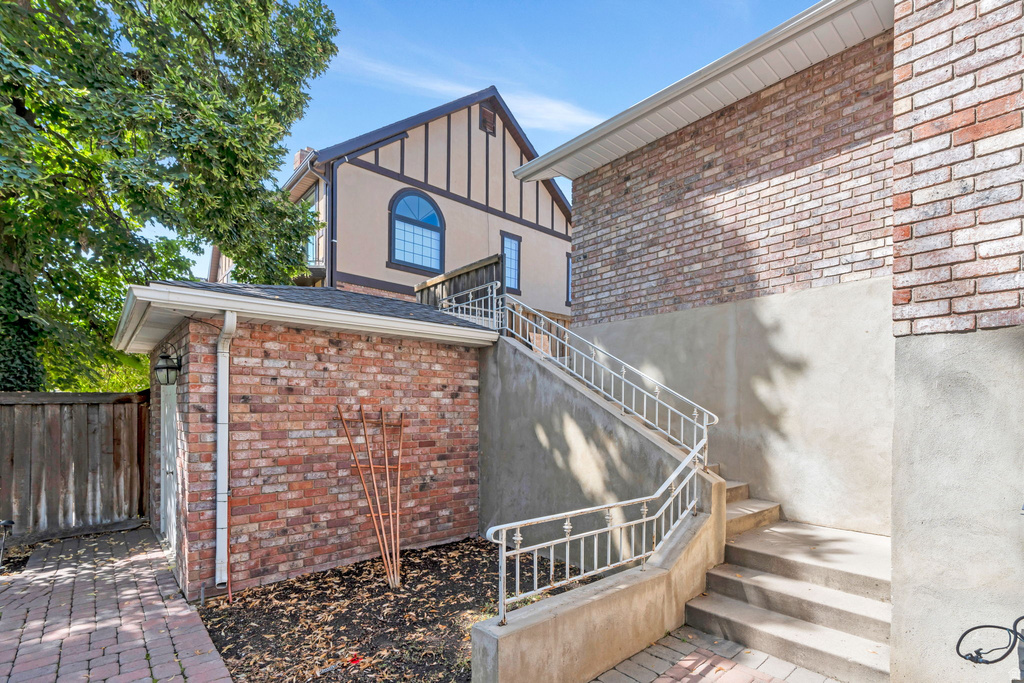 675 S RIVER BREEZE DR Orem, UT 84097