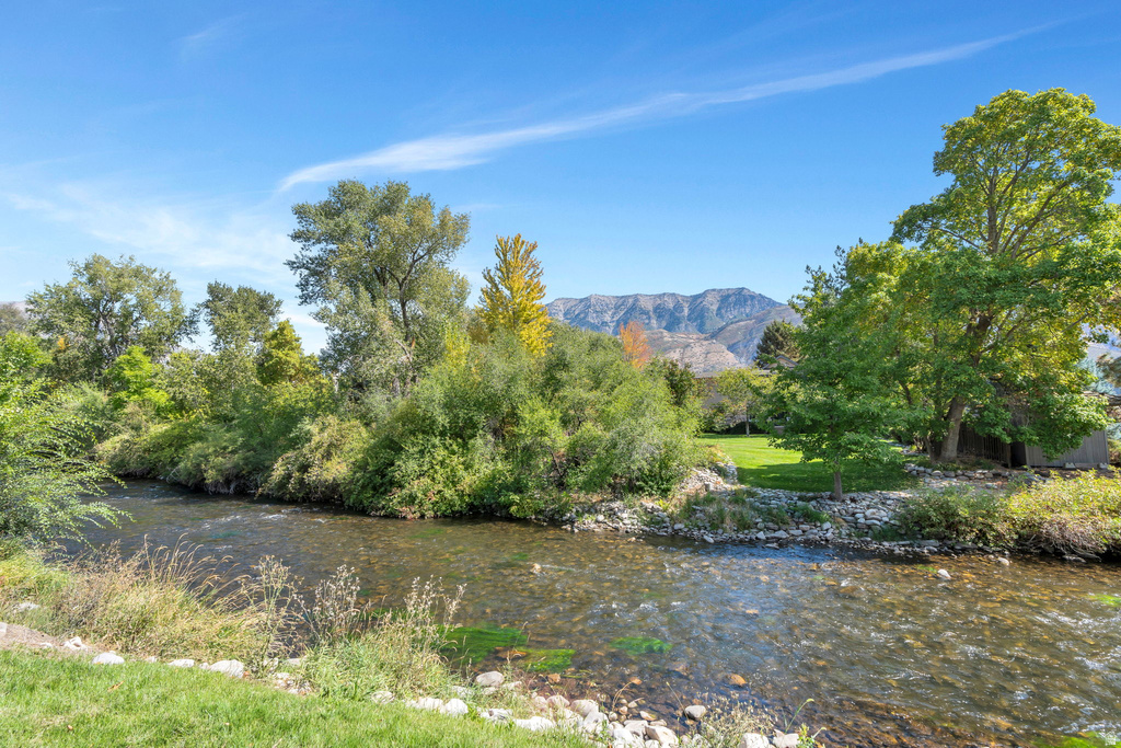 675 S RIVER BREEZE DR Orem, UT 84097