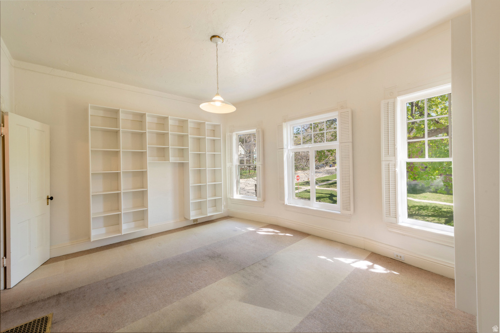 1040 E FIRST AVE Salt Lake City, UT 84103