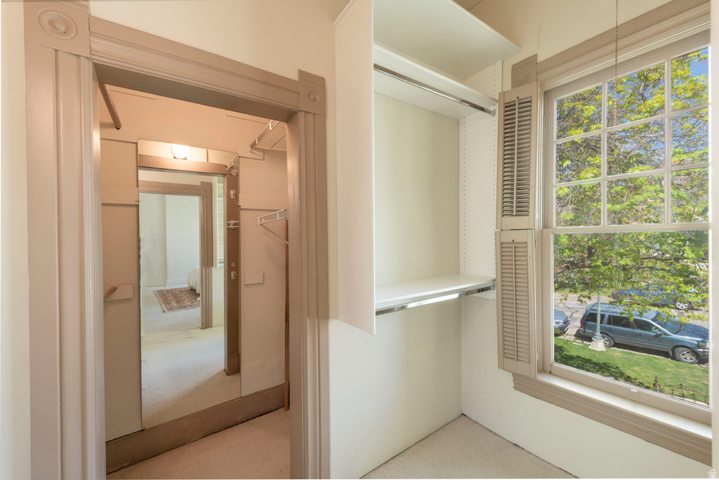 1040 E FIRST AVE Salt Lake City, UT 84103