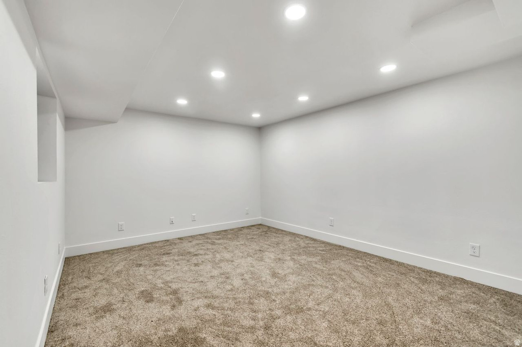 1212 W MIDDLESEX RD Taylorsville, UT 84123