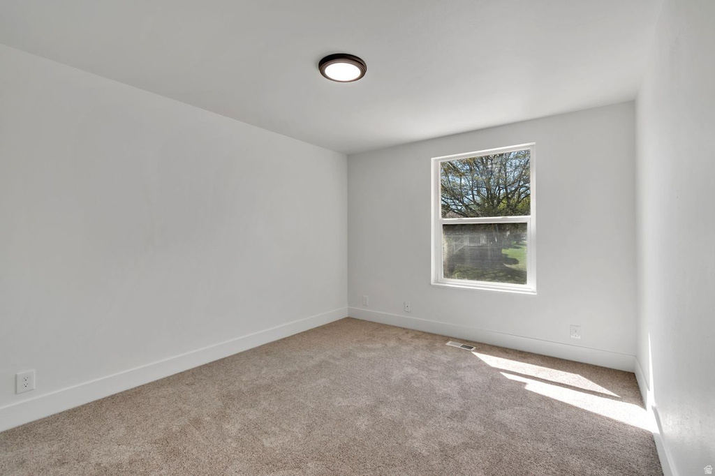 1212 W MIDDLESEX RD Taylorsville, UT 84123