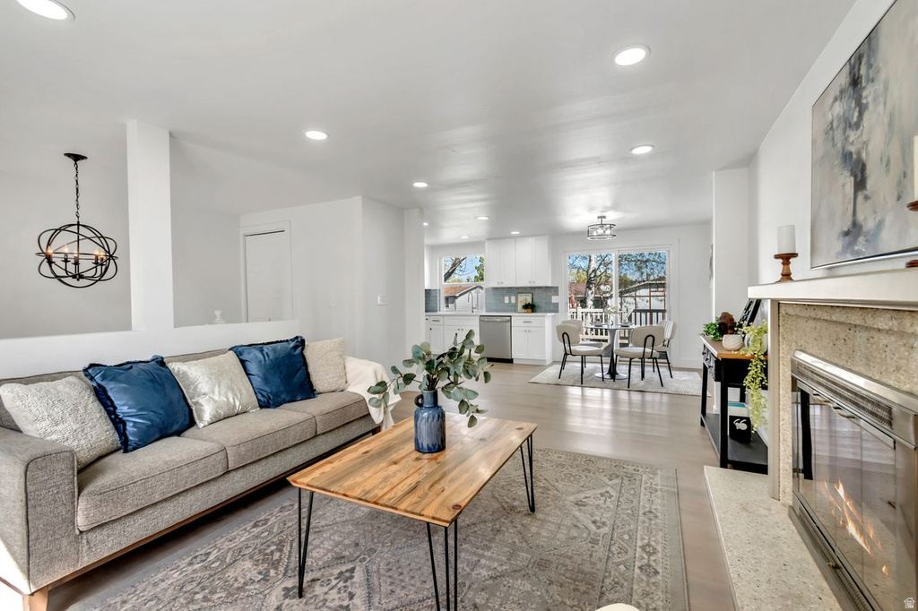 1212 W MIDDLESEX RD Taylorsville, UT 84123