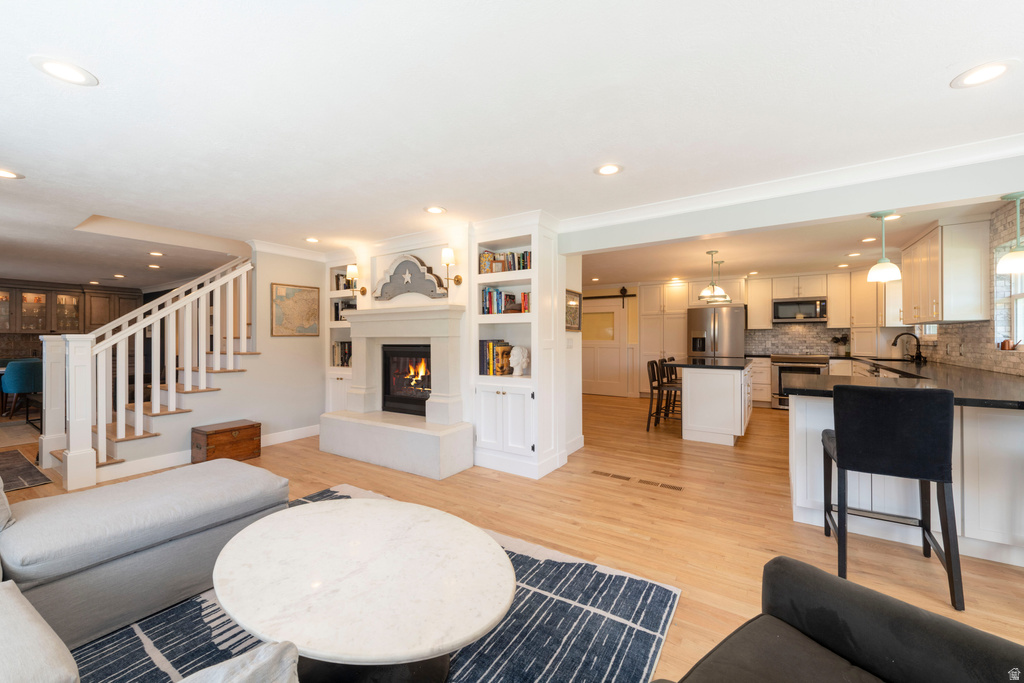 3521 S MILLHOLLOW CIR Salt Lake City, UT 84106