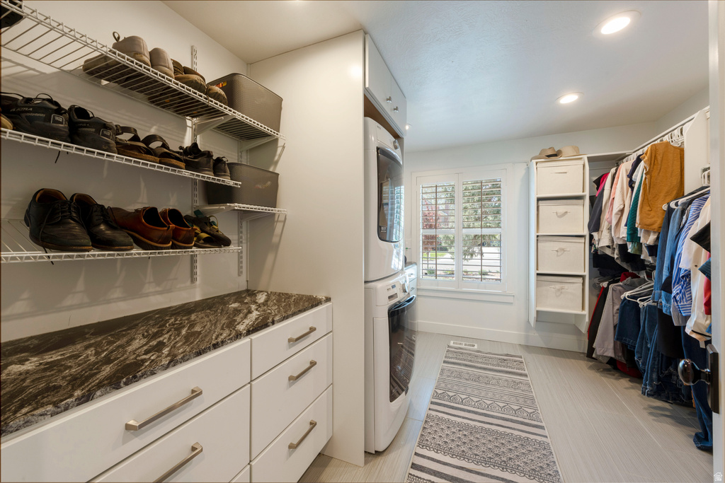 3521 S MILLHOLLOW CIR Salt Lake City, UT 84106