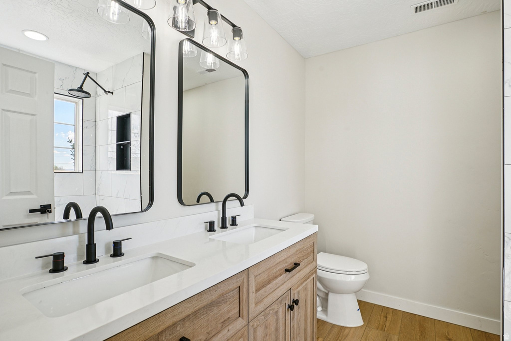 403 E 850 N Springville, UT 84663