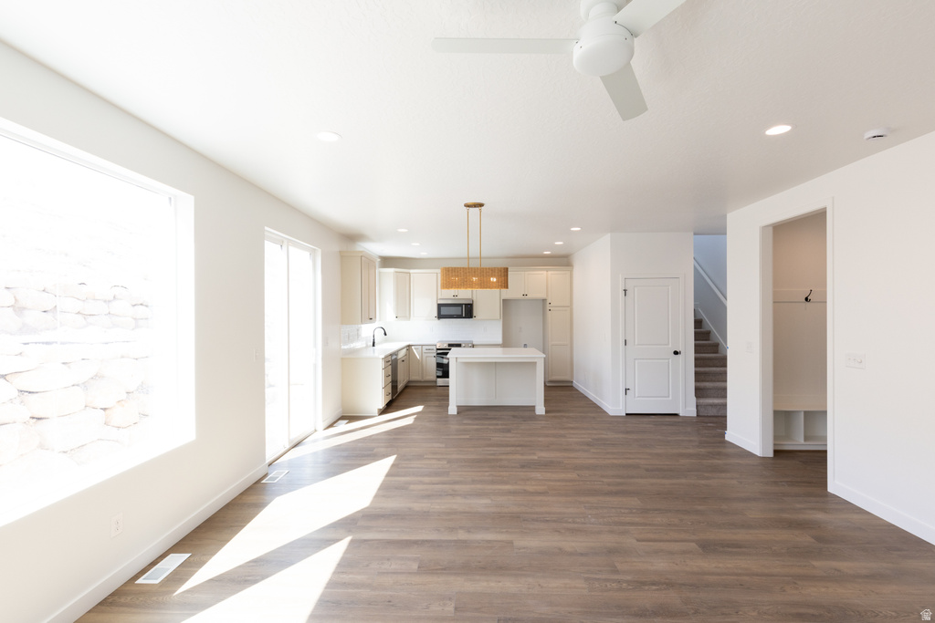 2988 E SERDAR LN #C16 Eagle Mountain, UT 84005