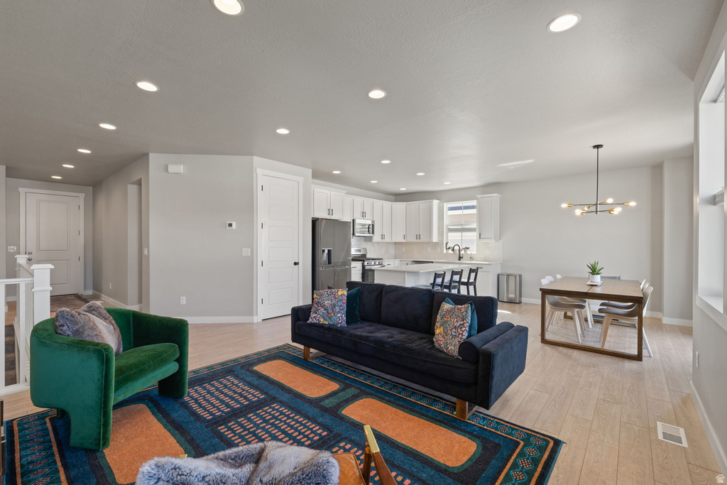 3640 W SAFFLOWER DR Lehi, UT 84048